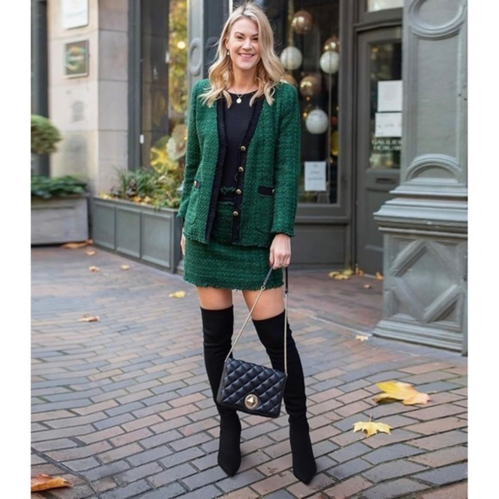 NEW‎ Black Cynthia Rowley Over The Knee Boots Stretch Knit Block Heel Size 7
